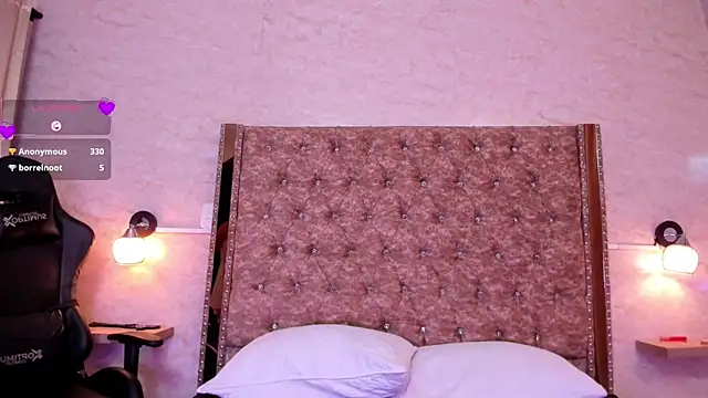 Snapshot of gaby_desire777 chatting on 02.21.25 gaby desire777 online show from 02.21.25