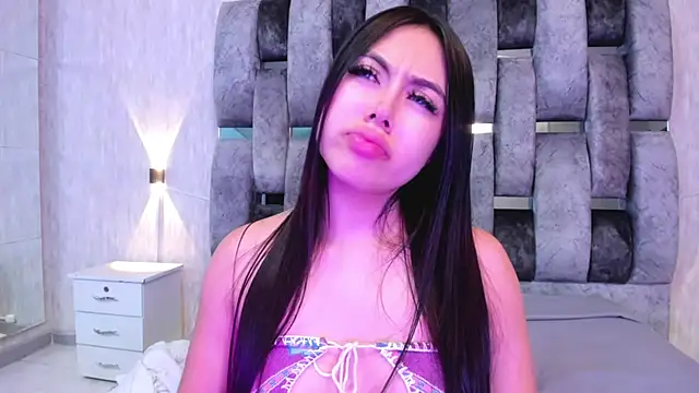 Snapshot of gaby_desire777 chatting on 03.13.25 gaby desire777 online show from 03.13.25