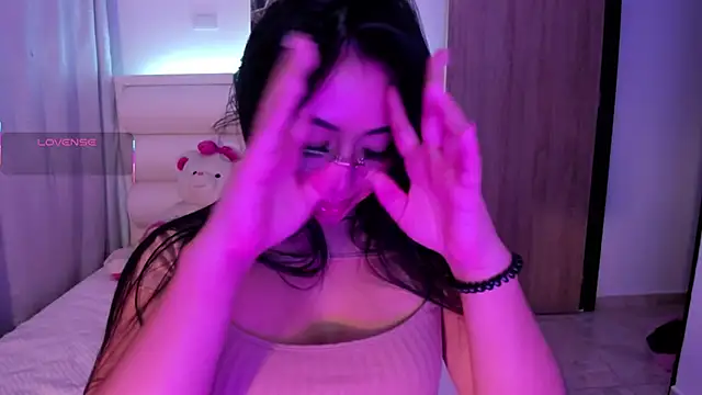 Snapshot of gaby_desire777 chatting on 10.02.25 gaby desire777 online show from 10.02.25