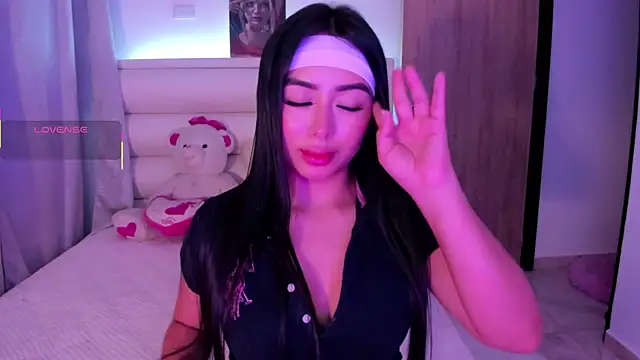 Snapshot of gaby_desire777 chatting on 10.07.25 gaby desire777 online show from 10.07.25