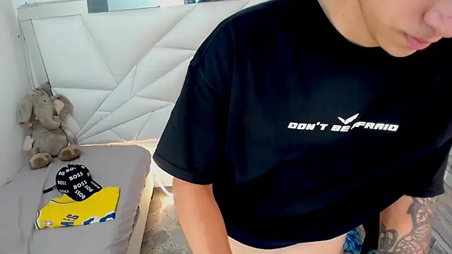 Brayan lopezz online show from 03.18.25