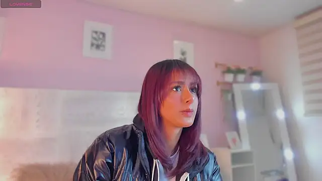 Snapshot of jinx_dh chatting on 09.27.25 jinx dh online show from 09.27.25