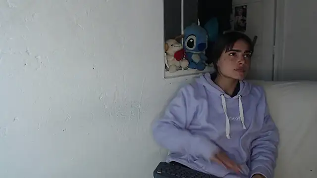 skinny sweet2411 online show from 10.01.25