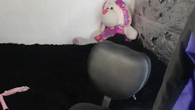 skinny sweet2411 online show from 12.03.25