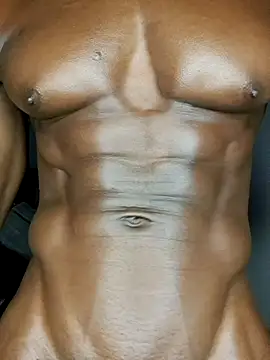 Snapshot of MIGHTY_MAGNUM chatting on 03.08.25 MIGHTY MAGNUM online show from 03.08.25