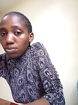 Snapshot of Beee25 chatting on 10.10.25 Beee25 online show from 10.10.25