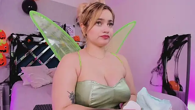 ibella7 online show from 10.30.25