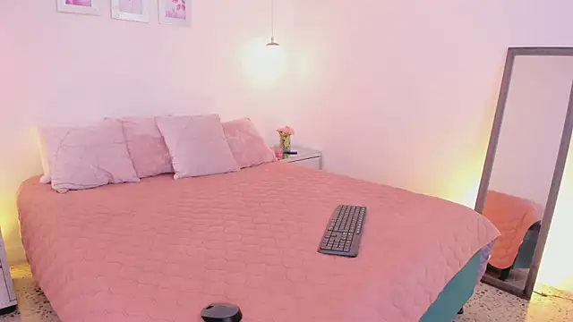 ibella7 online show from 04.11.26