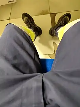 Snapshot of coppiapazza chatting on 12.25.24 coppiapazza online show from 12.25.24