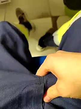 Snapshot of coppiapazza chatting on 12.26.24 coppiapazza online show from 12.26.24