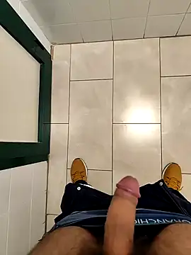 Snapshot of coppiapazza chatting on 01.12.25 coppiapazza online show from 01.12.25