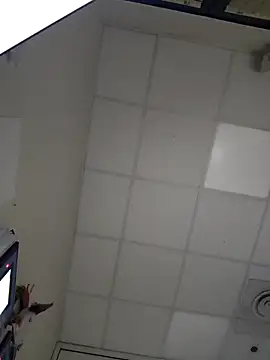 Snapshot of coppiapazza chatting on 02.17.25 coppiapazza online show from 02.17.25