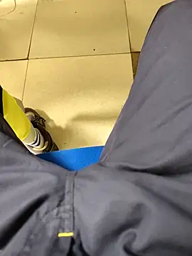 Snapshot of coppiapazza chatting on 02.27.25 coppiapazza online show from 02.27.25