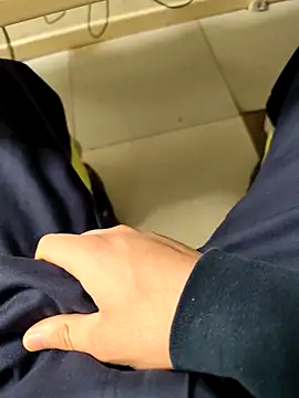 Snapshot of coppiapazza chatting on 03.20.25 coppiapazza online show from 03.20.25