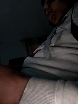 Snapshot of coppiapazza chatting on 03.22.25 coppiapazza online show from 03.22.25