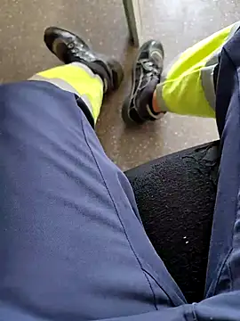 Snapshot of coppiapazza chatting on 11.01.25 coppiapazza online show from 11.01.25