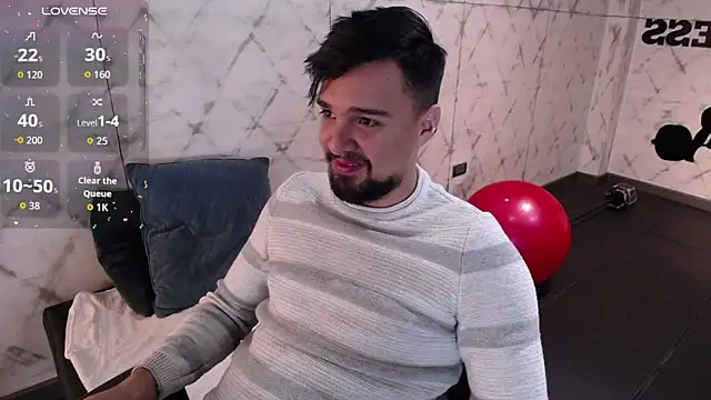 Snapshot of Edward_max chatting on 10.01.25 Edward max online show from 10.01.25