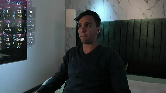 Snapshot of Edward_max chatting on 10.12.25 Edward max online show from 10.12.25