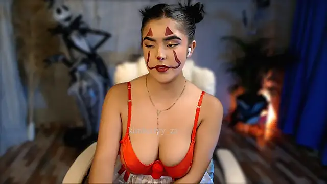 Snapshot of kim_zaratte chatting on 10.07.25 kim zaratte online show from 10.07.25