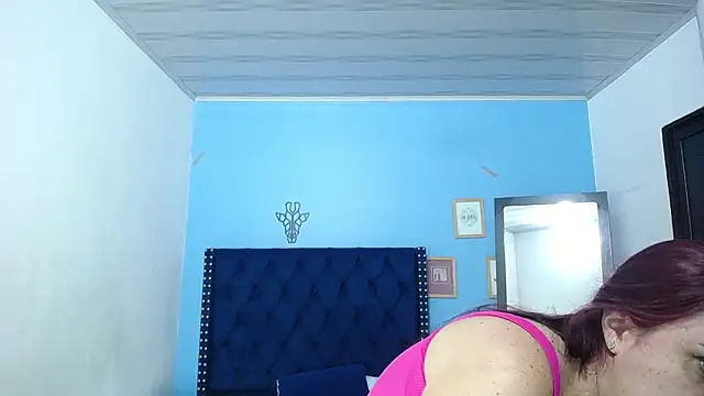 kinky redhead18 online show from 12.20.24
