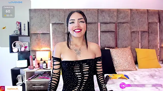 sophiee 20 online show from 01.14.25