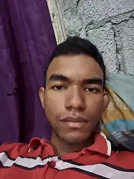 Reynold2608 online show from 11.21.25