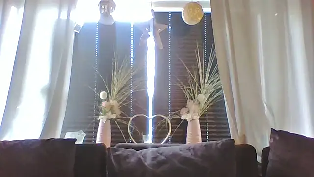 DevilsAngel13 online show from 09.17.25