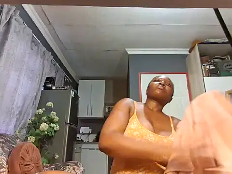 EbonyRose9 online show from 01.11.25