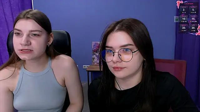 Snapshot of pure_radiance1 chatting on 12.18.24 pure radiance1 online show from 12.18.24