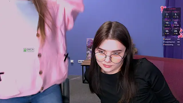 Snapshot of pure_radiance1 chatting on 12.18.24 pure radiance1 online show from 12.18.24