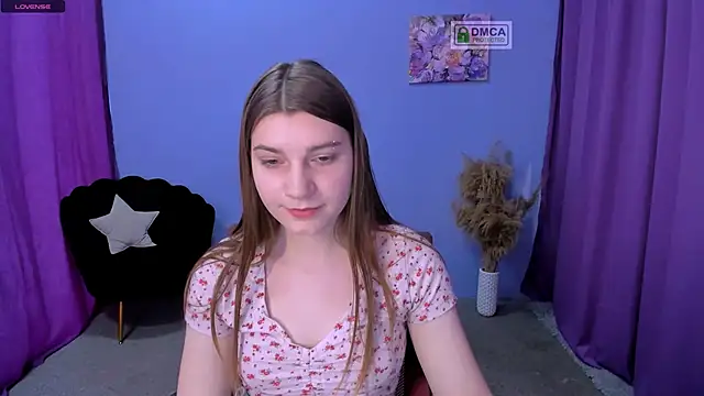 Snapshot of pure_radiance1 chatting on 02.11.25 pure radiance1 online show from 02.11.25