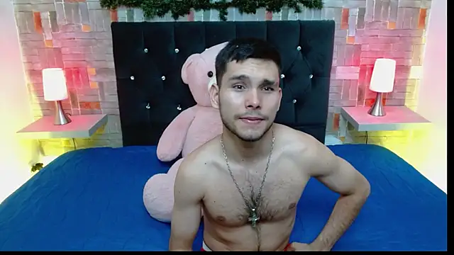 Snapshot of sebas_mds chatting on 12.14.24 sebas mds online show from 12.14.24