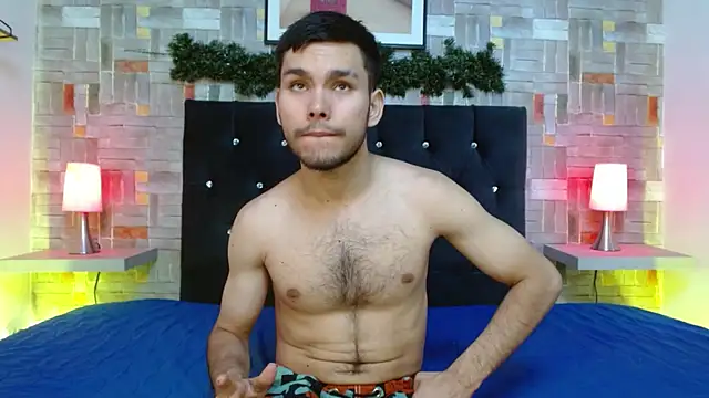 Snapshot of sebas_mds chatting on 12.19.24 sebas mds online show from 12.19.24