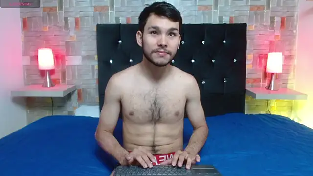 Snapshot of sebas_mds chatting on 03.13.25 sebas mds online show from 03.13.25