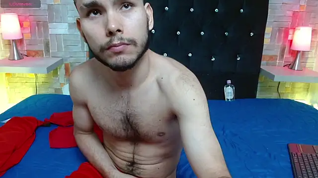 Snapshot of sebas_mds chatting on 03.19.25 sebas mds online show from 03.19.25