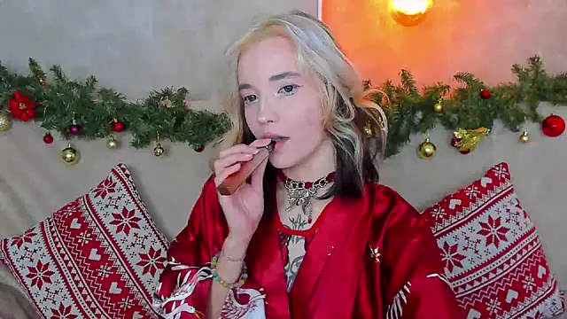 as1an girlfriend online show from 12.19.24