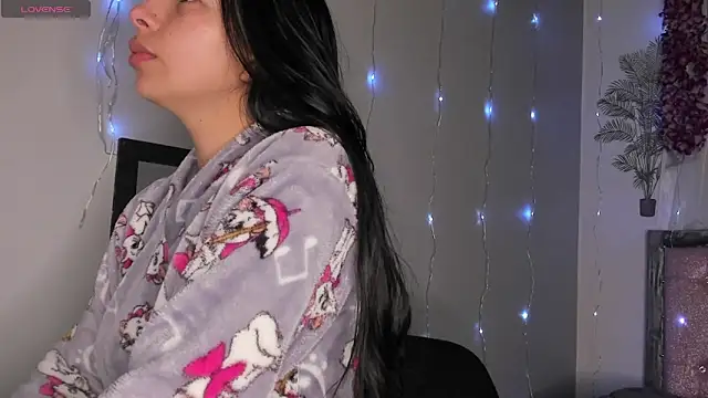 keyla meow online show from 03.21.25