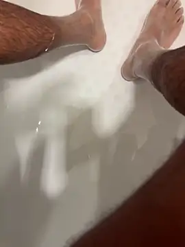 Snapshot of SensualG300 chatting on 10.31.25 SensualG300 online show from 10.31.25