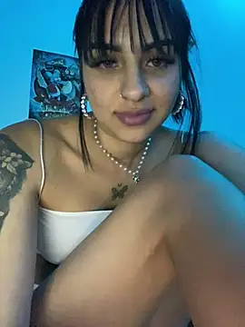 Hilary pinkk online show from 12.11.24