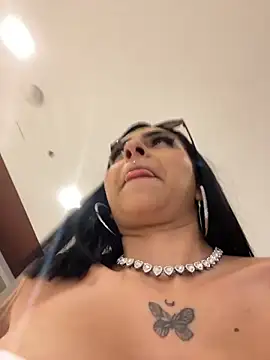 Hilary pinkk online show from 04.08.26