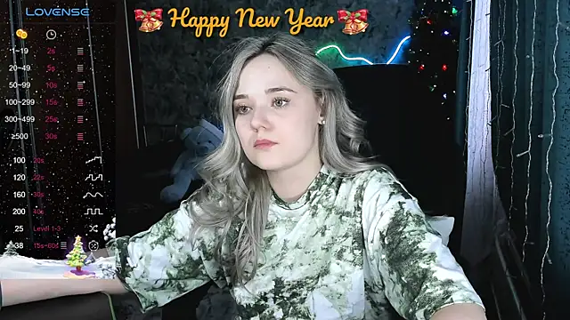 Snapshot of Your_small_bunny chatting on 12.31.24 Your small bunny online show from 12.31.24