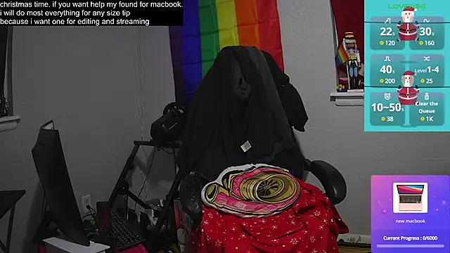 Snapshot of tallnerdyguy chatting on 12.29.24 tallnerdyguy online show from 12.29.24
