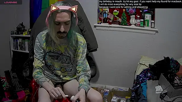 Snapshot of tallnerdyguy chatting on 01.26.25 tallnerdyguy online show from 01.26.25