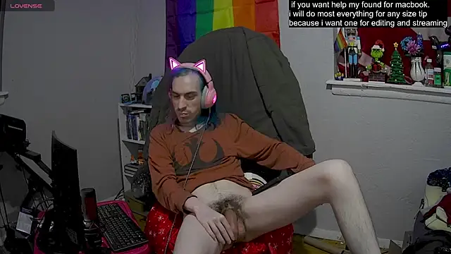 Snapshot of tallnerdyguy chatting on 02.21.25 tallnerdyguy online show from 02.21.25