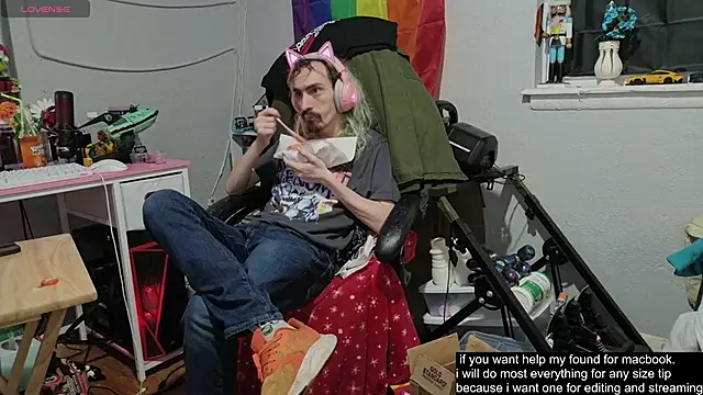 tallnerdyguy online show from 11.18.25