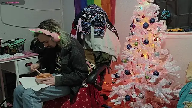 tallnerdyguy online show from 12.20.25