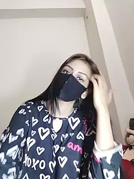 Tisha-01 online show from 02.20.25