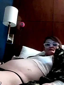 ivylee31 online show from 01.20.25