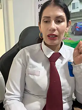 Snapshot of Alysson-- chatting on 02.17.26 Alysson-- online show from 02.17.26