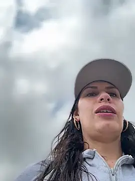 Alysson-- online show from 04.14.26